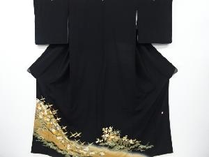 リサイクル　作家物　群鶴に松・菊模様刺繍留袖(比翼付き)